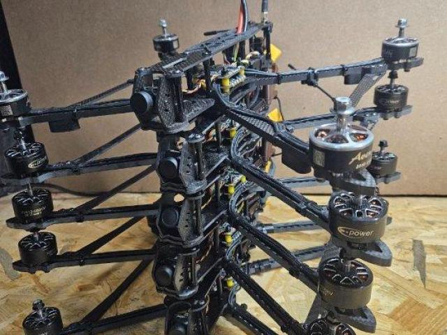 Продам FPV дрони 7