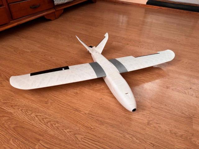 Продам літачок .Talon. з LW-PLA