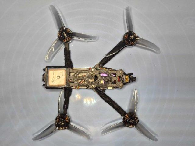 FPV-дрон 4