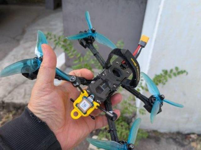 Speedybee Mario DC 5, sologood, xing-e 2207, gps matek, walksnail, elr