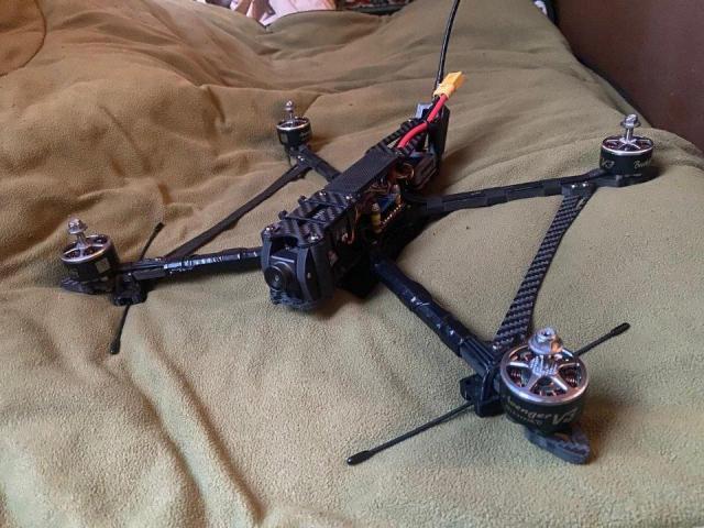 Новый FPV дрон 10 с тепловизионной камерой caddx 256