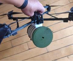 Дрон на оптоволокніі 15 км квадрокоптер 10 дюймів з батареєю