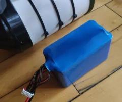 Дрон на оптоволокніі 15 км квадрокоптер 10 дюймів з батареєю