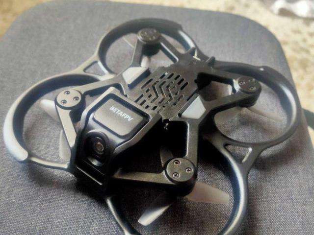 BetaFPV Aquila16 + пульт + 10 батарей! Комплект для тривалих польотів!