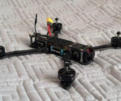 Продаю FPV дрон 7"